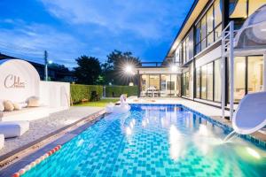 Chloe Pool Villa Jomtien