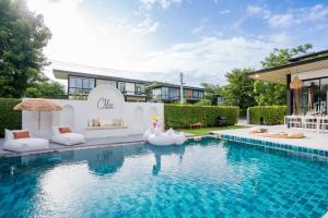 Chloe Pool Villa Jomtien