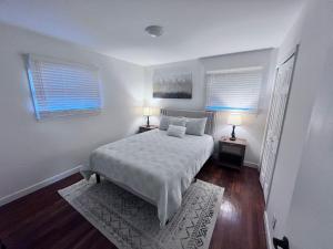 Comfortable 3BR Close to All