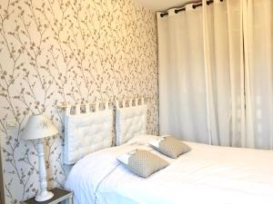 Appartements Appt 4pers a 150m du metro Ecole veterinaire - aux portes de Paris et Disney ! : photos des chambres