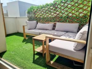 Appartement de standing lumineux tout équipé calme