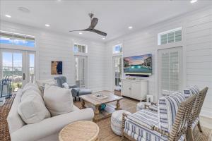 Southern Sandcastle 129 STA