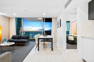 H Residences - Ocean View Apartments - Hosted by Wow Stay