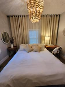 Beautiful Stay King Bed 7-min to Downtown ATL