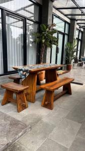 Mimi Castle Full AC 1200m2 Private Villa dan Pool Parongpong Lembang