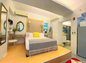 Myna B 319 at Pico de Loro by Raquels Place