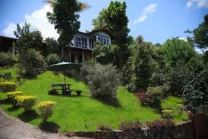 Breez Holiday Home - Kengalla