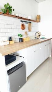 Ikiru Sanctuary - 1 King Bed with Mountain View