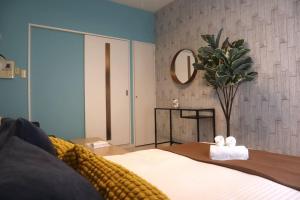 黒門市場徒歩5分 通天閣 難波エリア徒歩圏内 トイレと浴室付き まるまる貸切 エレベーター 204