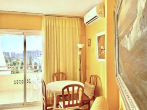 Nice apartment with communal pool
