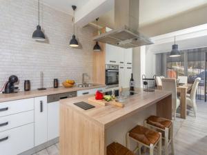 Three Bedroom Apartment with Terrace