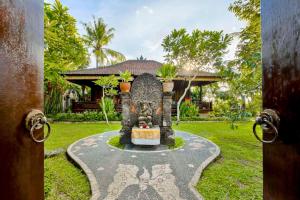 Dihya 1 BR Deluxe Garden Wooden ZN231