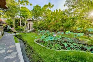 Dihya 1 BR Deluxe Garden Wooden ZN231