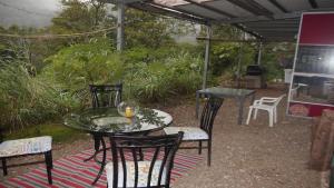 Quand0ng Valley Inn The Waterfall Room