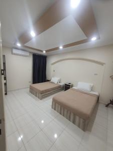 SARAYA AWAD HEGAZI STREET- families only