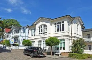 Ferienwohnung mit Balkon 500 m bis zum Strand VH - Göhren