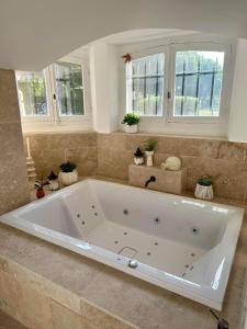 Appart'hotels LA GRANDE MAISON LGM : photos des chambres