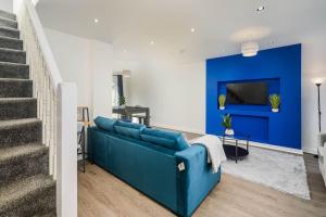 Spacious 4Bed Home, Sleeps 10, Pool Table, Parking, Perfect For Groups