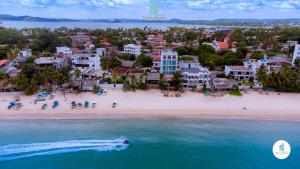 Trinco Beach by DSK