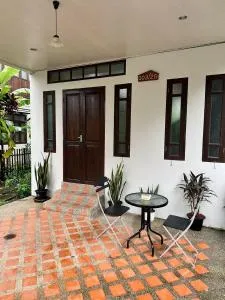 103-25 Kathu Waterfall - Ban Huai Luk (1)