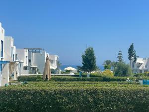 Mountain view - Ground Seaview 3Br Chalet Direct to pool