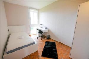 B&B / Chambres d'hotes Saint Cloud Citea Access dayuse Room - 10 minutes La Defense 20 minutes Paris Parc Expo : photos des chambres