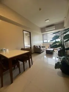 Exec 1br for 6 person One Manchester Place with pool and 350 beach pass - Punta Engaño