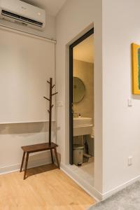 Central Modern Apt Big Group