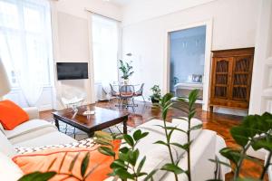 Tranquil and Charming One Bedroom Apartment - Hoteles de 4 estrellas en Budapest