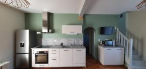 Maisons de vacances Charmante maison en pierre en Perigord Le Cantou : photos des chambres