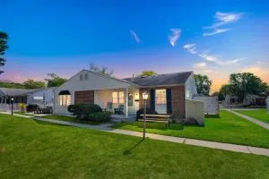 Cozy 2BR Condo - Beachside Bliss with Yard Space condo - Cold Spring