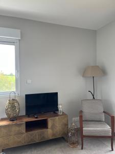 Sejours a la campagne Gites de Landuziere, 6 couchages : photos des chambres