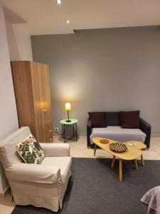 Central Kolonaki Living