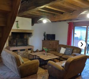 Grand gite Bressan 1h de nord Lyon