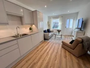 Two Bedroom Bridgnorth Bliss - 布里奇诺斯