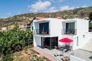 Mouras House, Arco da Calheta