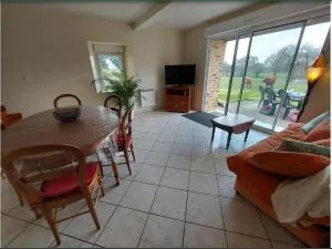 Gite Au pré des pommiers - Ahuillé