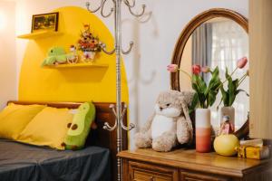 May house in Hanoi Old Quarter