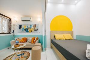 May house in Hanoi Old Quarter