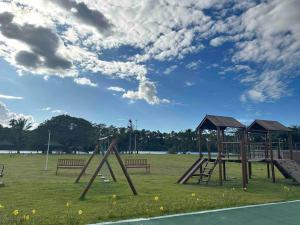 Casa 5 suítes no melhor dos lençóis