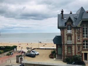 Maisons de vacances La petite Jacqueline, Maison classee 3 etoiles, hyper centre face plage : photos des chambres