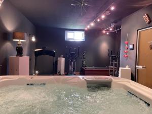 Appartements Gite a la campagne groupe et famille 3 chambres Espace Jacuzzi hammam SPA : Appartement 3 Chambres