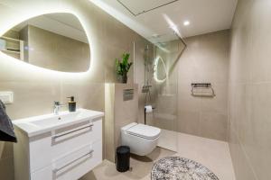 A&A Luxury Apartment with garden