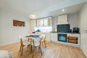 A&A Luxury Apartment with garden - Kõrveküla