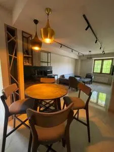 VRhome Terazza - 萨克德佐尔镇