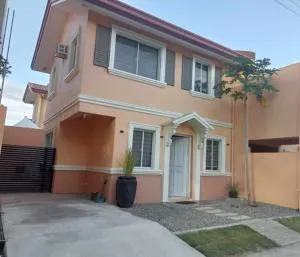 Deluxe Bedroom with free WiFi, Airconditioning, & Swimming Pool - Minuluang