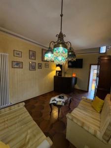 Micheli Suite Anfiteatro Square