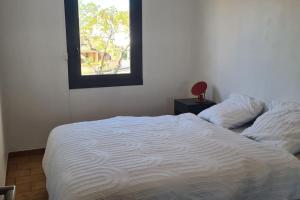 Maisons de vacances Maison plage 200 mts Sainte Marie : photos des chambres