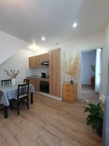 Apparthôtel, IKIMO 5 appartements entiers à votre disposition au choix