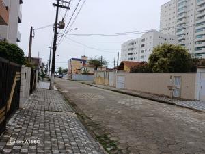 130m da praia piscina churras 2 vagas